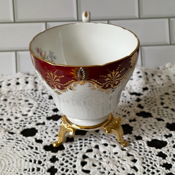 Paragon red and gold saucer and tea cup / fruit image Bone China made in England - Picture 8 of 12
